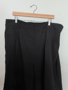 Classic Black High-Waist Shorts